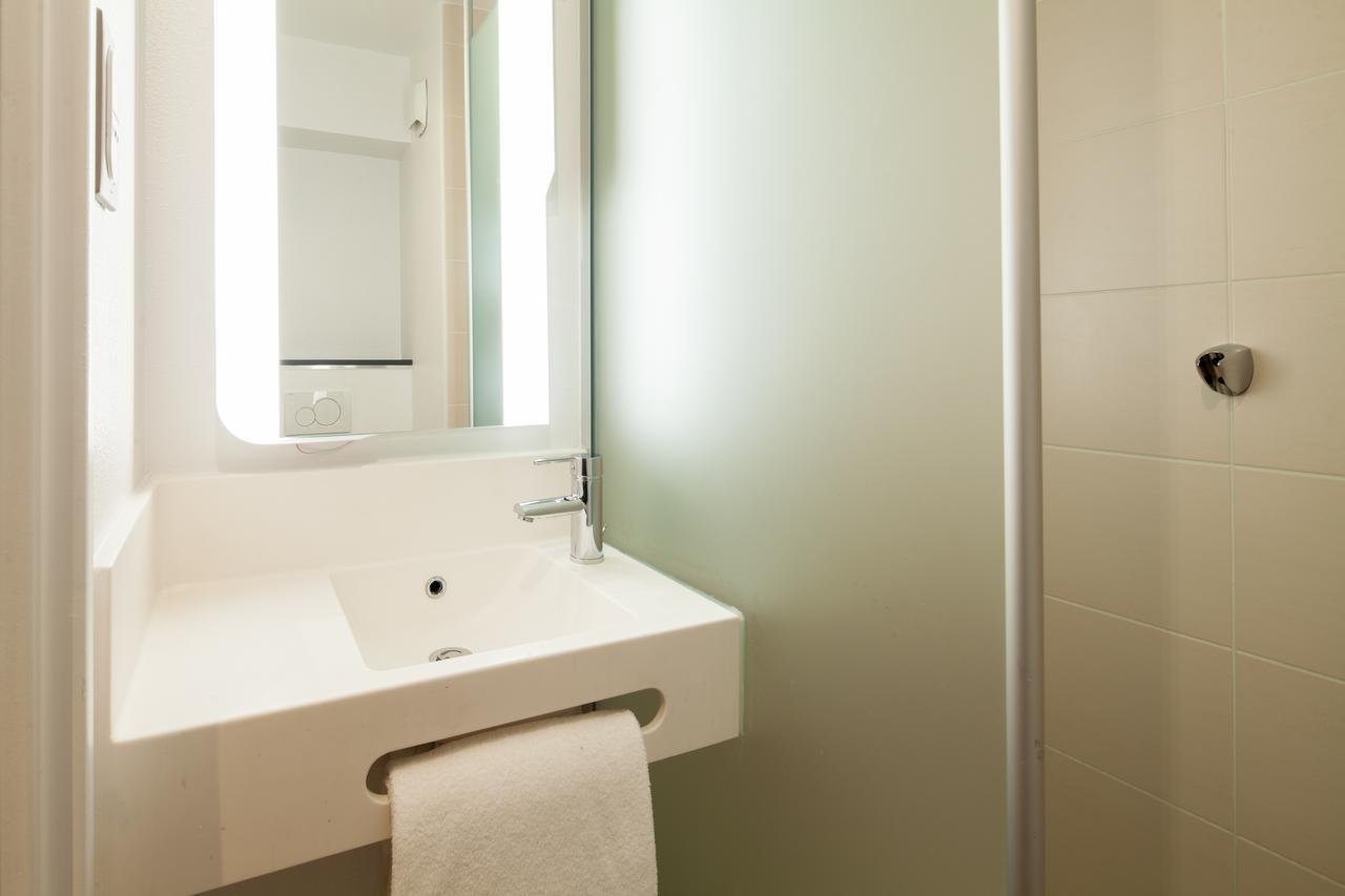 B&B Hotel Paris Sud Chatenay Malabry Buitenkant foto